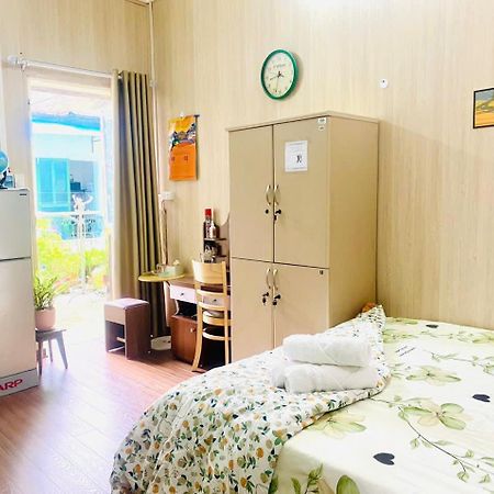 Cozy Homestay With Large Bed, Private Bathroom, Large Balcony Hanoi Luaran gambar