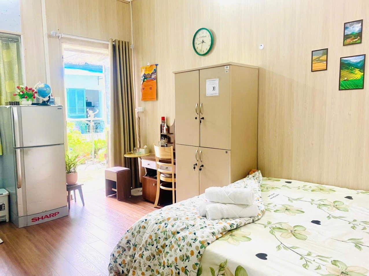 Cozy Homestay With Large Bed, Private Bathroom, Large Balcony Hanoi Luaran gambar