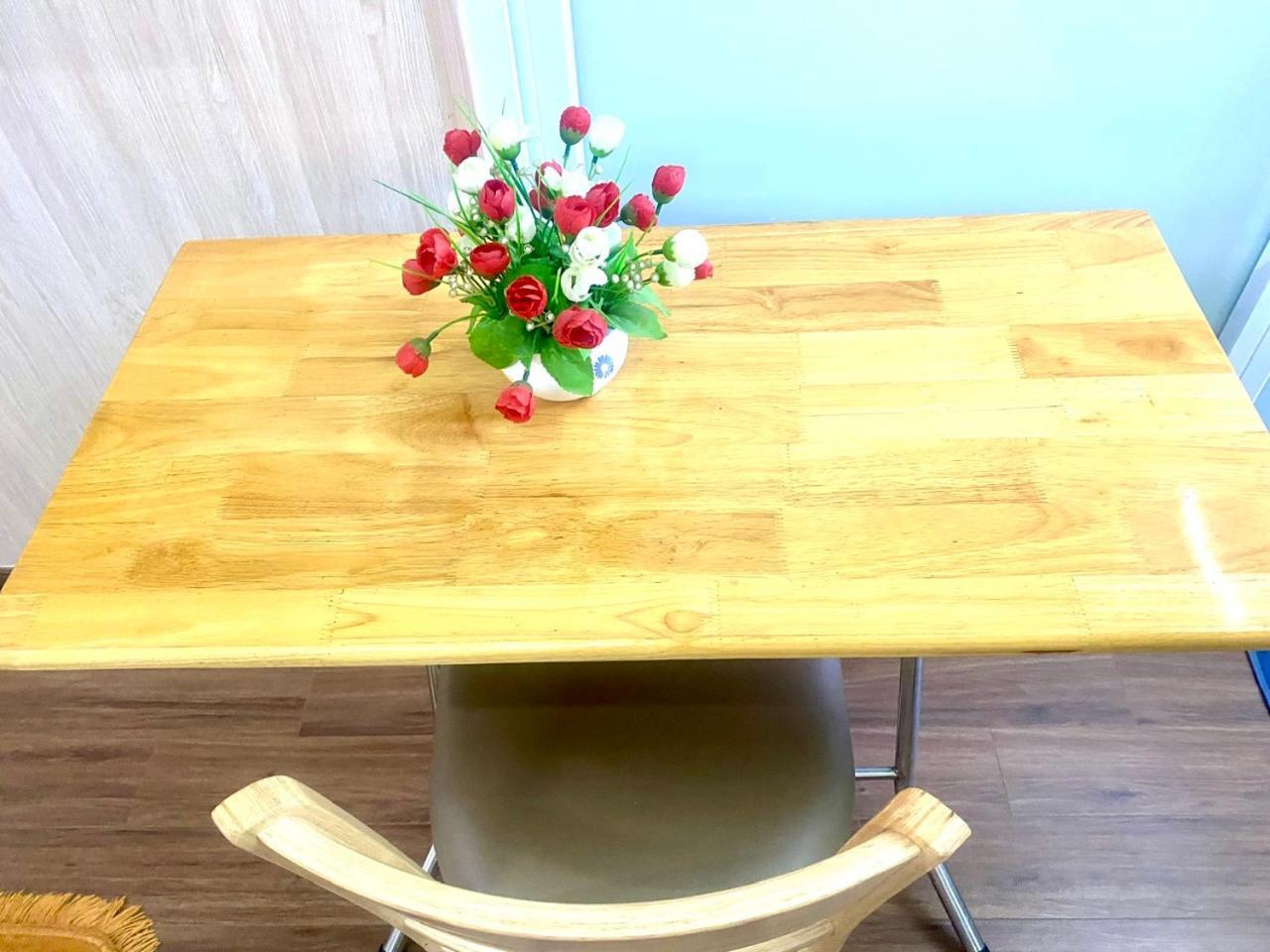 Cozy Homestay With Large Bed, Private Bathroom, Large Balcony Hanoi Luaran gambar
